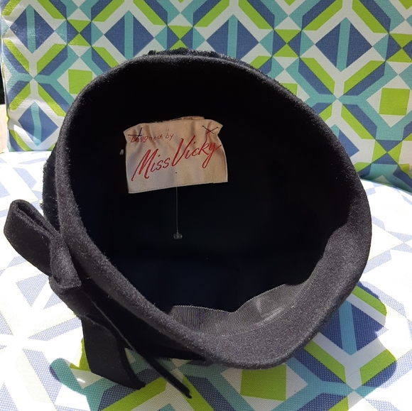 Vintage hat - Picture 6 of 7